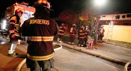 Incendio en Lo Valledor dejó pérdidas por unos 600 millones de pesos