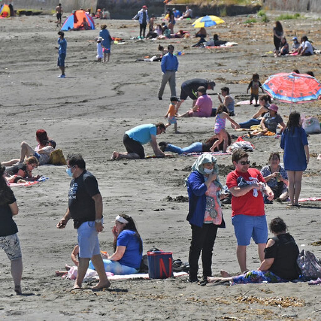 Locatarios de la costa valdiviana cumplen protocolos y piden trabajar en verano