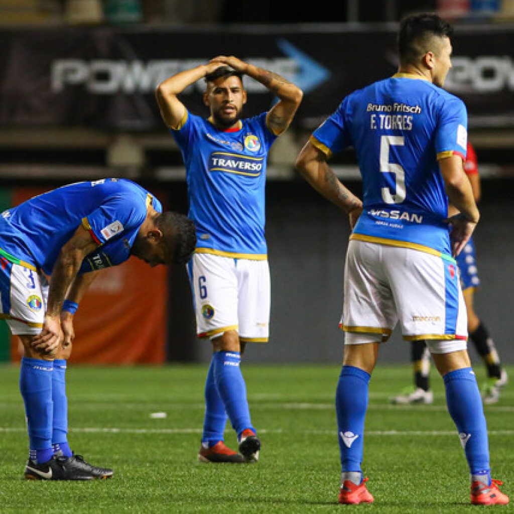 El Estadio Bicentenario será centro de vacunación y complica a Audax Italiano