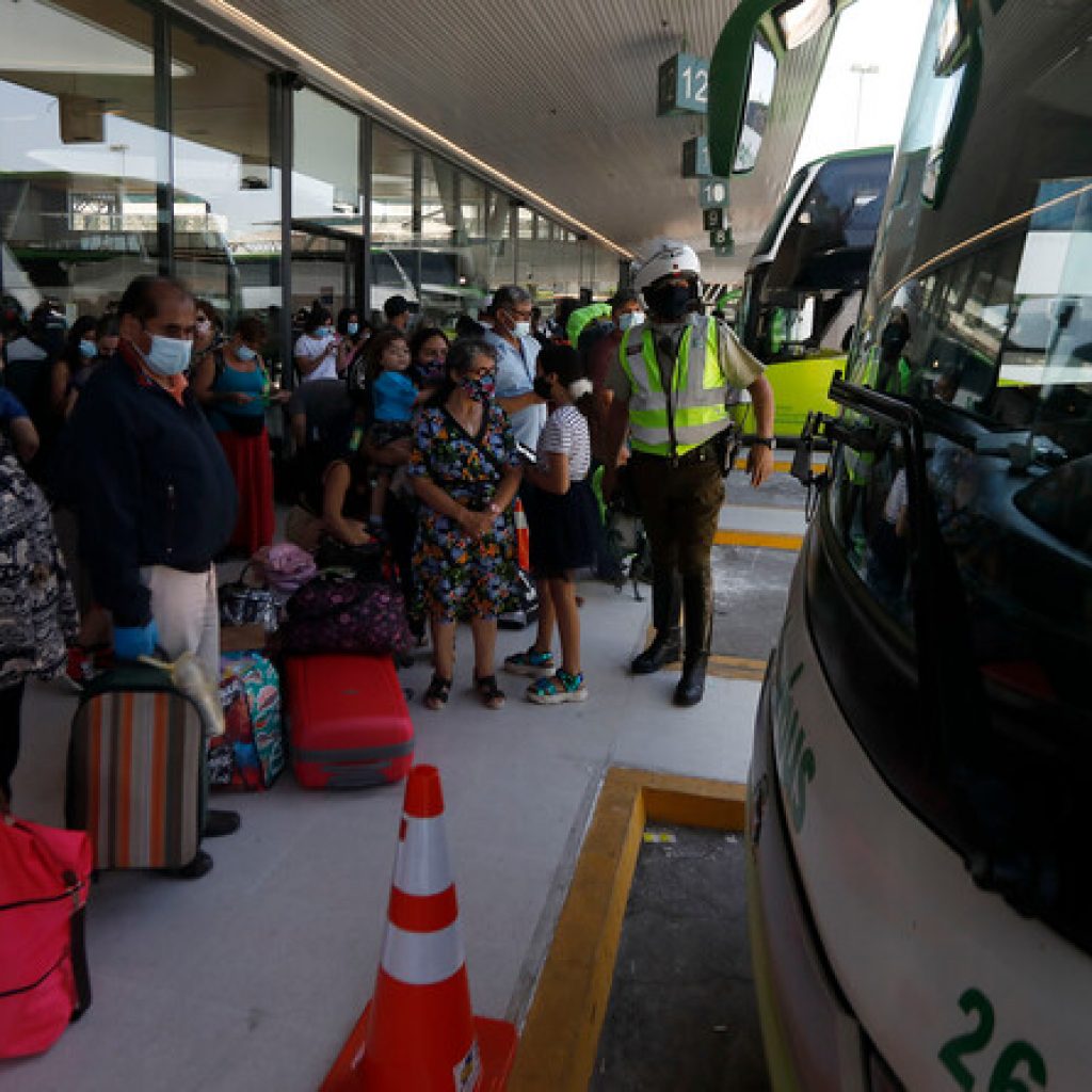 Refuerzan fiscalización en terminales ante aumento de viajes interurbanos