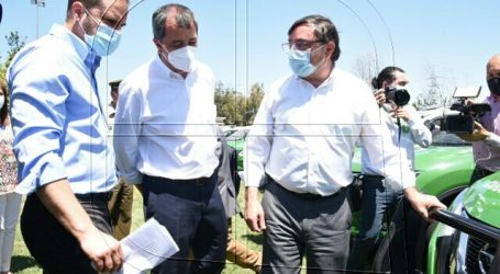 Entregan 36 radiopatrullas a Carabineros destinadas a 18 comunas de la RM