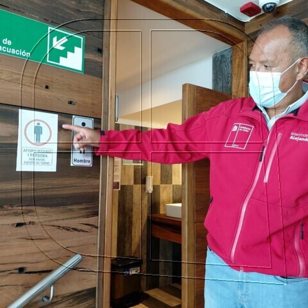 Coquimbo: Fiscalizan el cumplimiento de las medidas Covid-19 en restaurantes