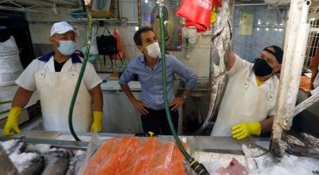 Fiscalizan medidas sanitarias implementadas por locatarios del Mercado Central