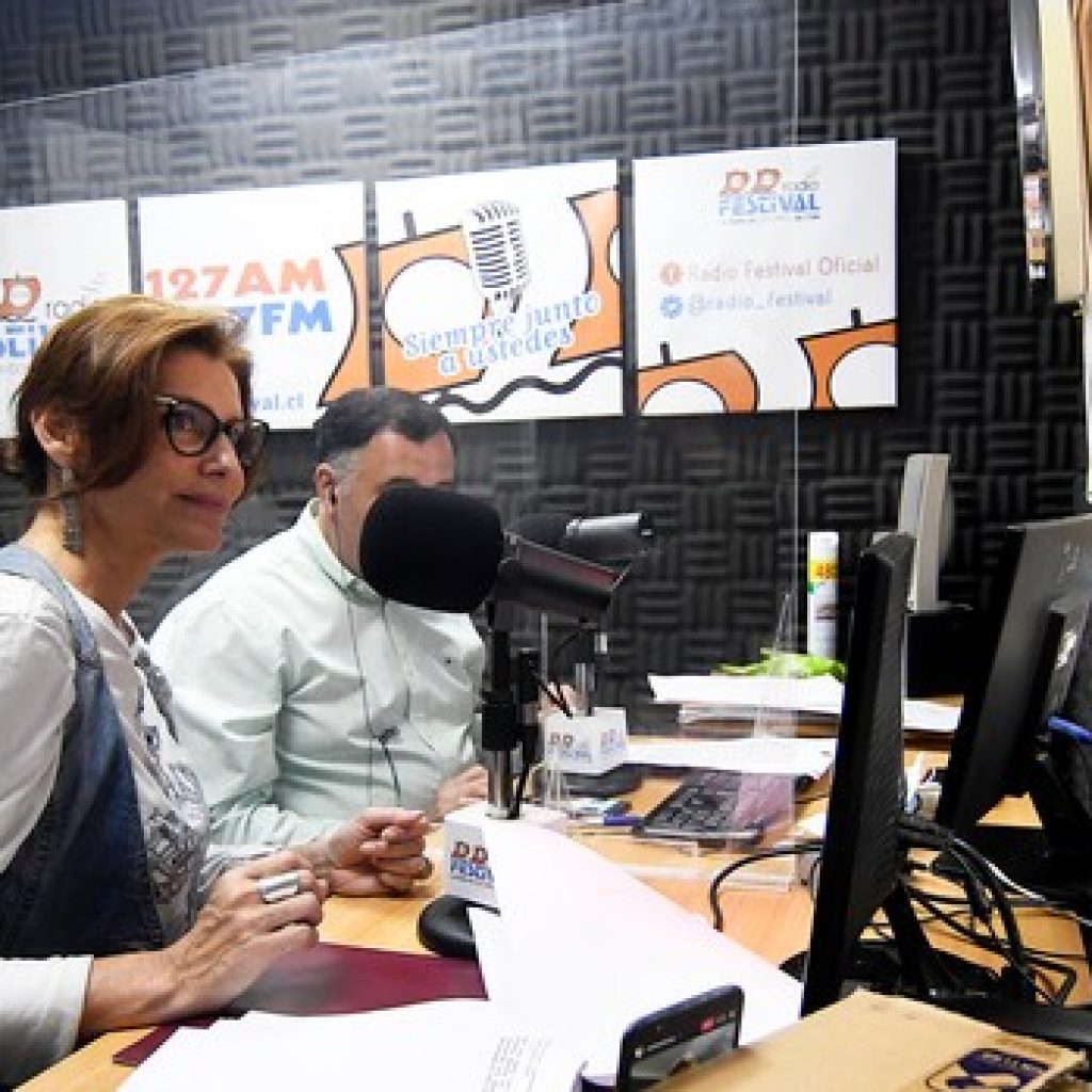 Andrea Molina revive su programa de servicio social en Radio Festival