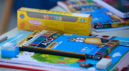 Mineduc recomienda reutilizar útiles escolares del año pasado