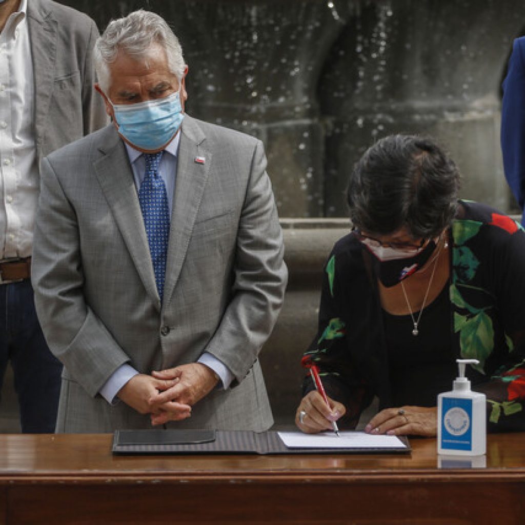 Ministerio de Salud y Confusam firman acta de cumplimiento de Ley de Alivio