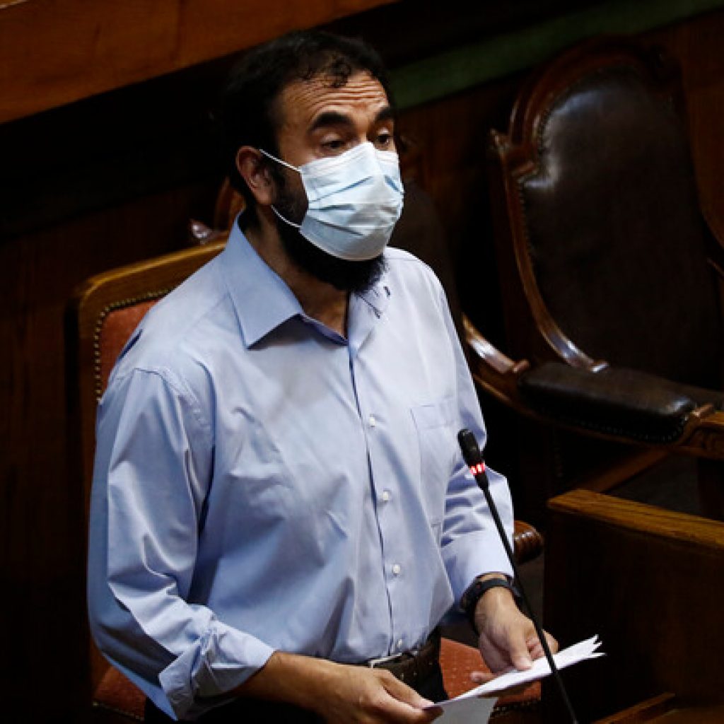 Hugo Gutiérrez dio su último discurso en el Congreso