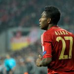 El padre de David Alaba desmintió un acuerdo con el Real Madrid