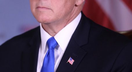EEUU: Mike Pence rechaza invocar la 25ª enmienda contra Trump
