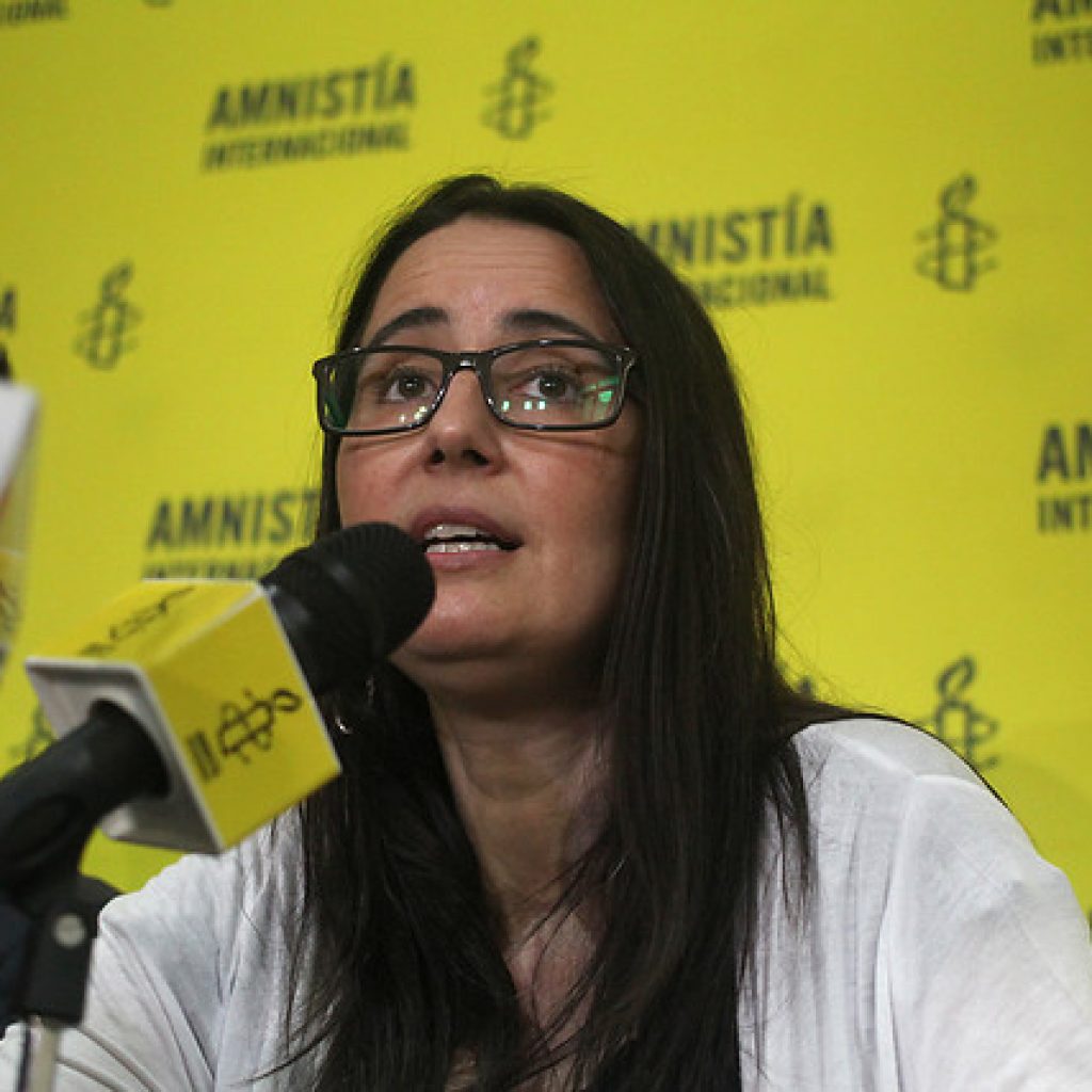 Amnistía: Vacuna contra el Covid-19 debe incluir a todos los residentes en Chile