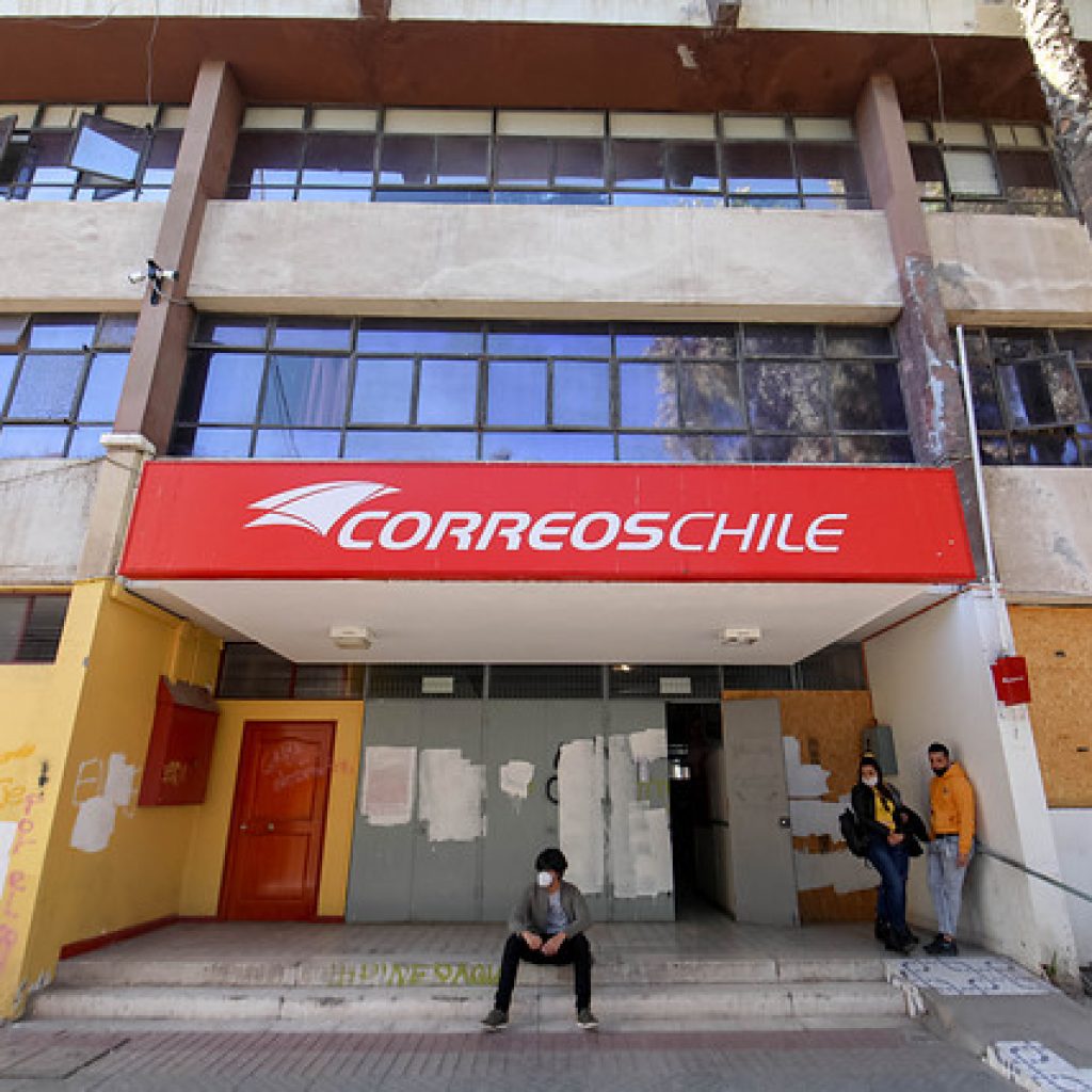 Sernac fiscaliza a empresas de correos por problemas en envío de encomiendas