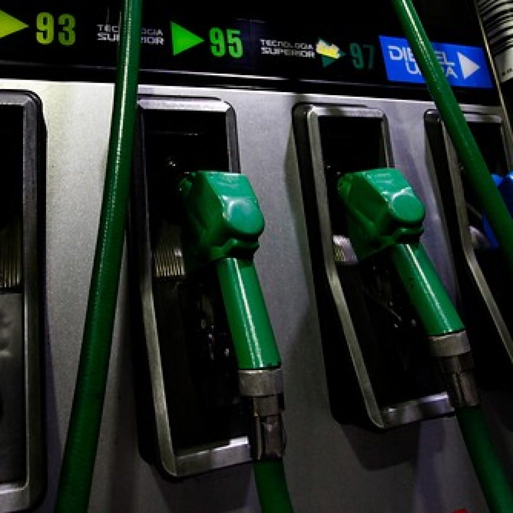 ENAP anuncia alza de $6,1 en el precio de las gasolinas de 93 y 97 octanos