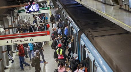Metro de Santiago informa nuevo horario de cierre por toque de queda