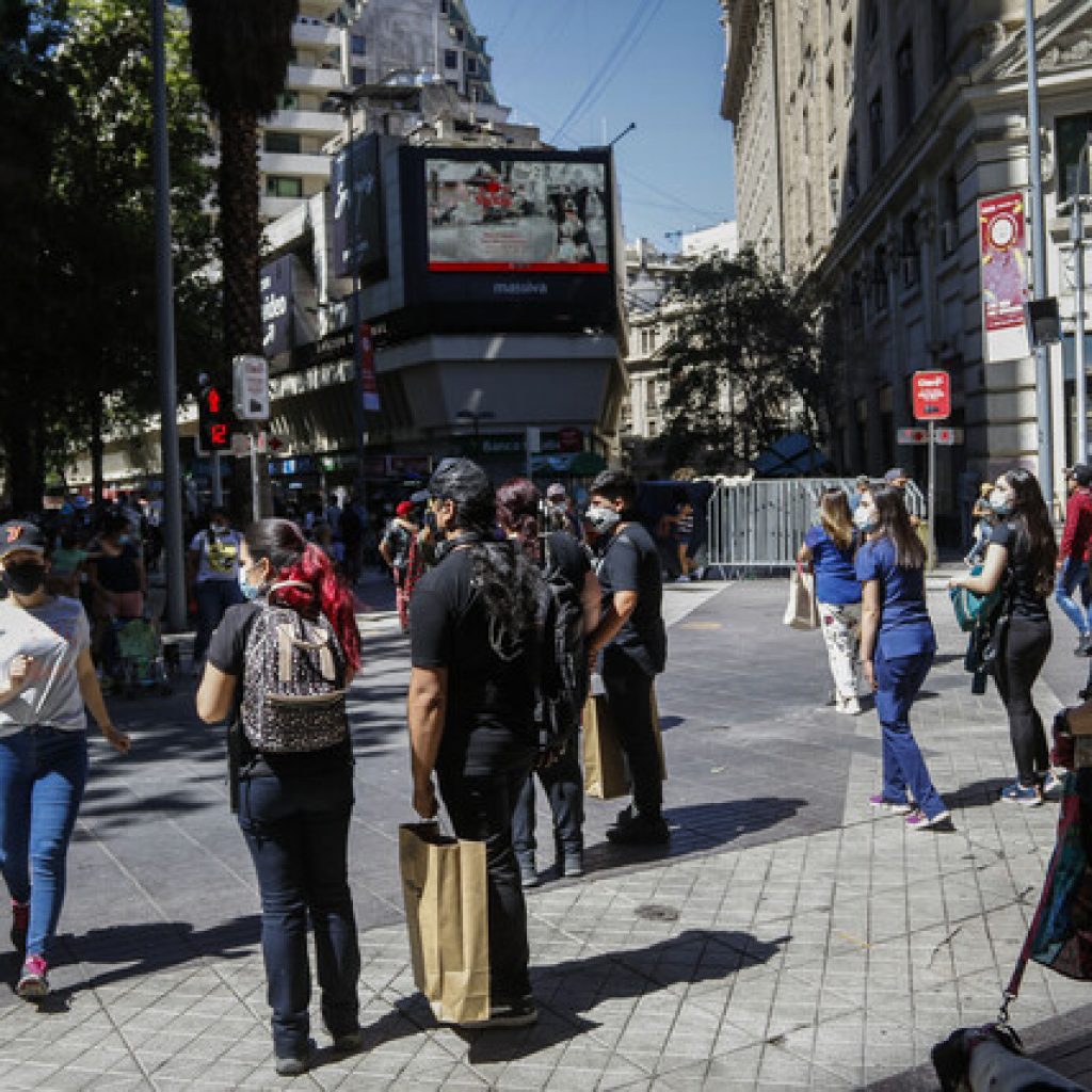 Seis comunas de la RM avanzarán a Preparación desde el próximo lunes