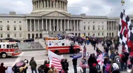 6 policías del Capitolio suspendidos tras el asalto al Congreso de EEUU