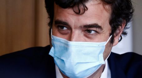 Gobierno evalúa alternativa de realizar elecciones de abril en dos días