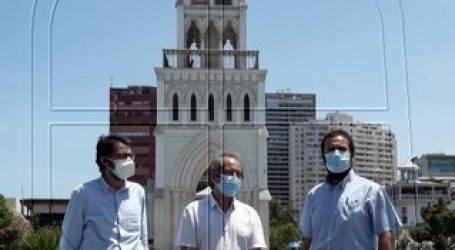 Hugo Gutiérrez oficializó su candidatura a la Convención Constitucional