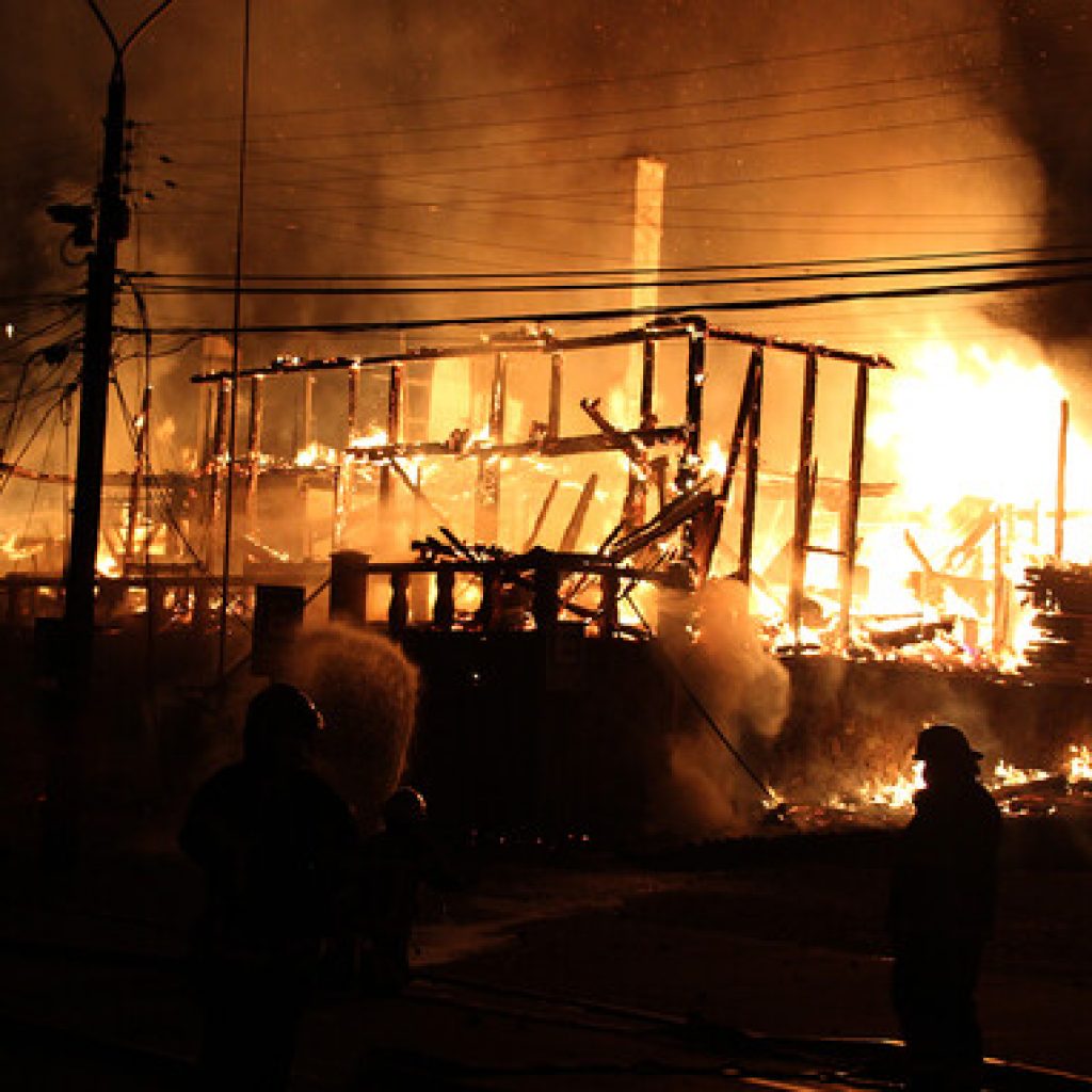 Prisión preventiva para imputados por incendio en municipalidad de Panguipulli