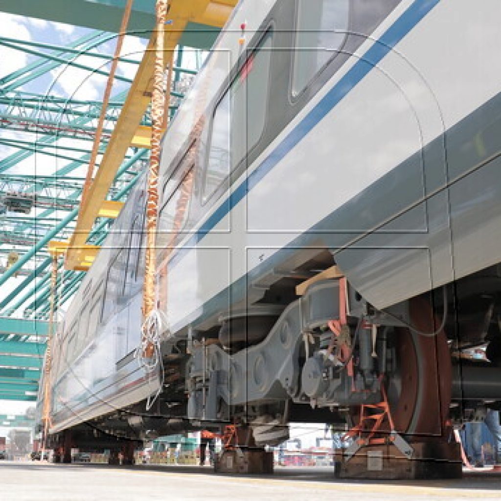 Llegan primeros trenes que renovarán flota en el Biobío y La Araucanía