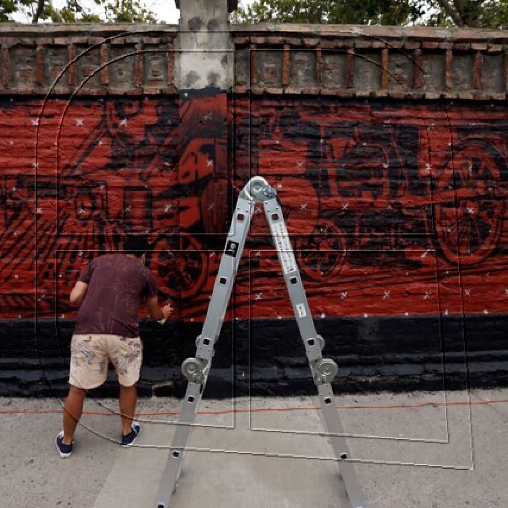 Santiago celebra 480 años con inicio de la pintura del Mural Barrio San Vicente