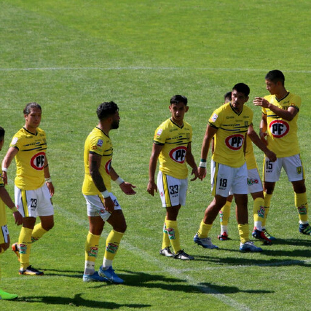 Lanzan panfletos con amenazas al plantel de Universidad de Concepción