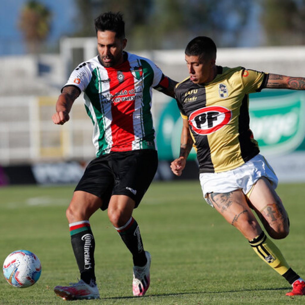 Luis Jiménez afirmó que respetará su contrato con Palestino