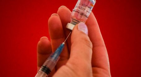 37 mil personas sanas han sido vacunadas en Chile contra el Covid-19