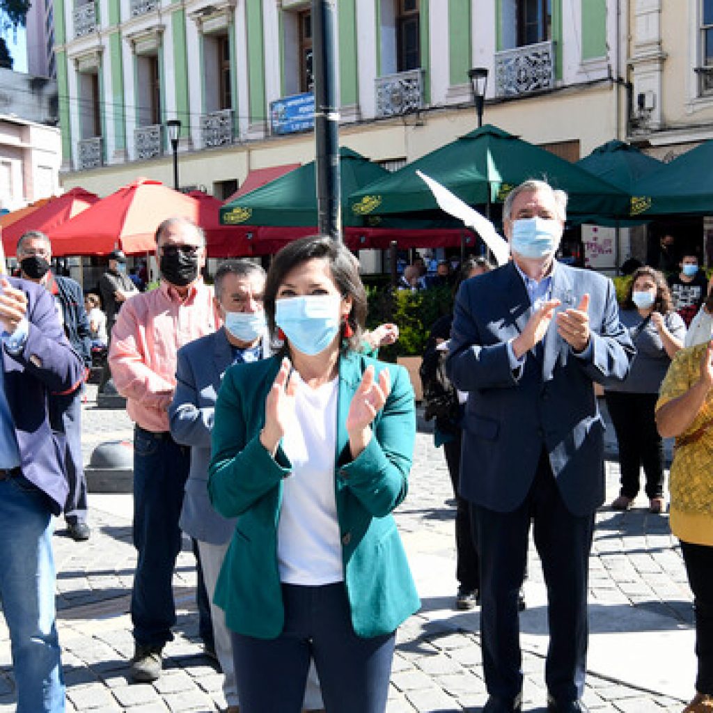 Guillier:“Con Gianina Figueroa ingresan las Pymes a la Convención Constituyente"