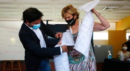 Matthei y Carter proponen realizar en dos fines de semana elección de abril