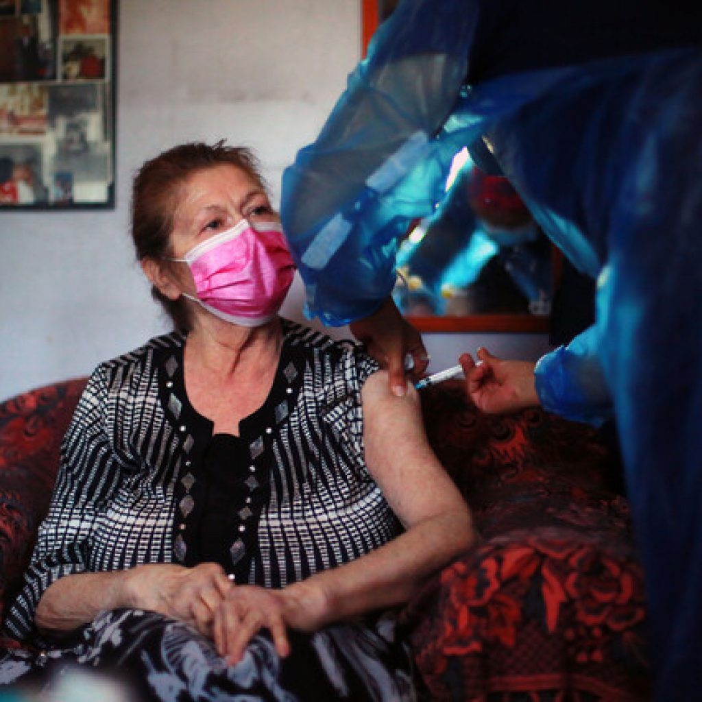 Chile registra 3.297.885 personas vacunadas contra el Covid-19