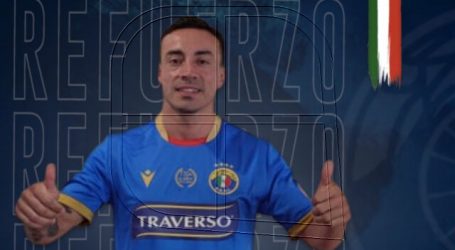 Roberto Cereceda se convirtió en el primer refuerzo de Audax Italiano