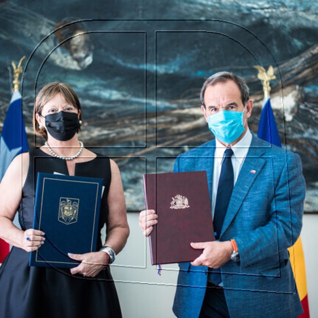 Chile y Rumania suscriben Convenio de Seguridad Social