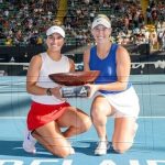 Tenis: Alexa Guarachi se coronó campeona del dobles en el WTA 500 de Adelaida