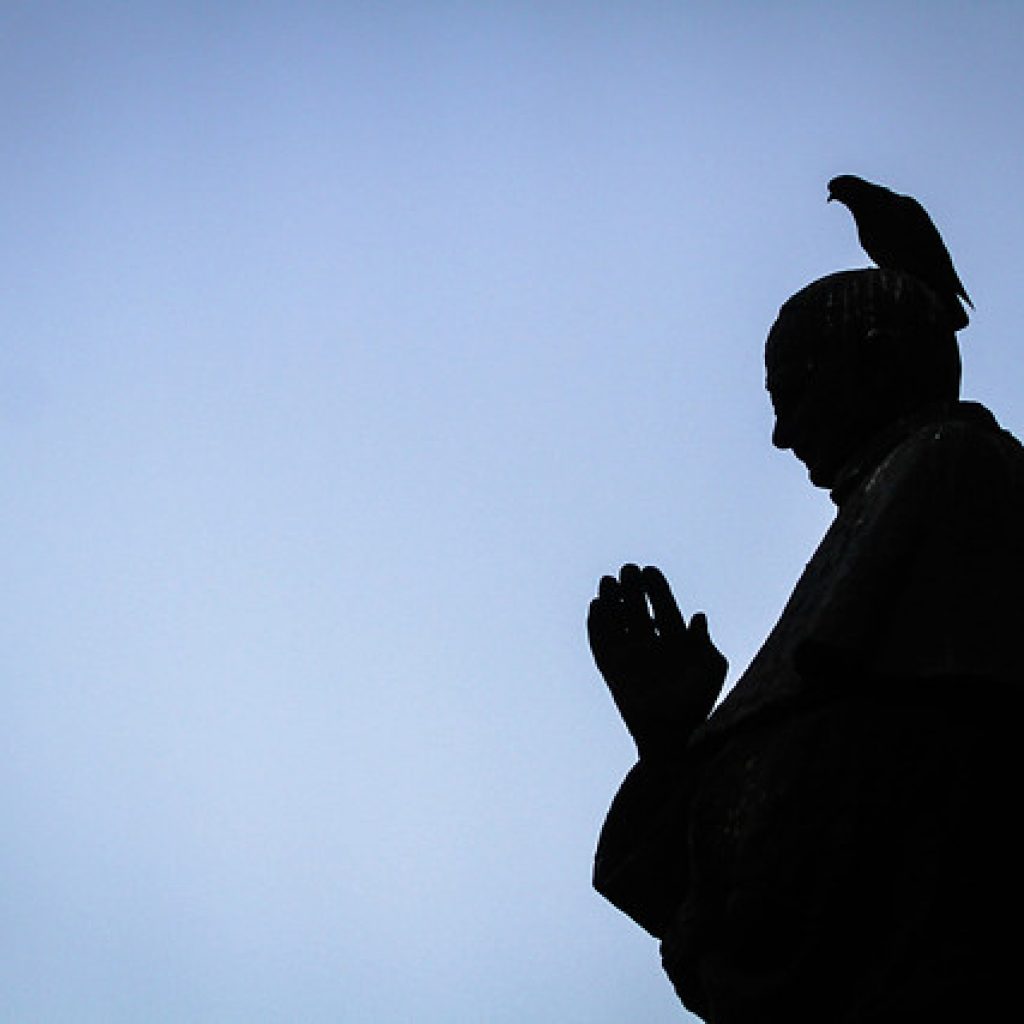 Vaticano decretó la expulsión del presbítero Ramón Echeverría Neira