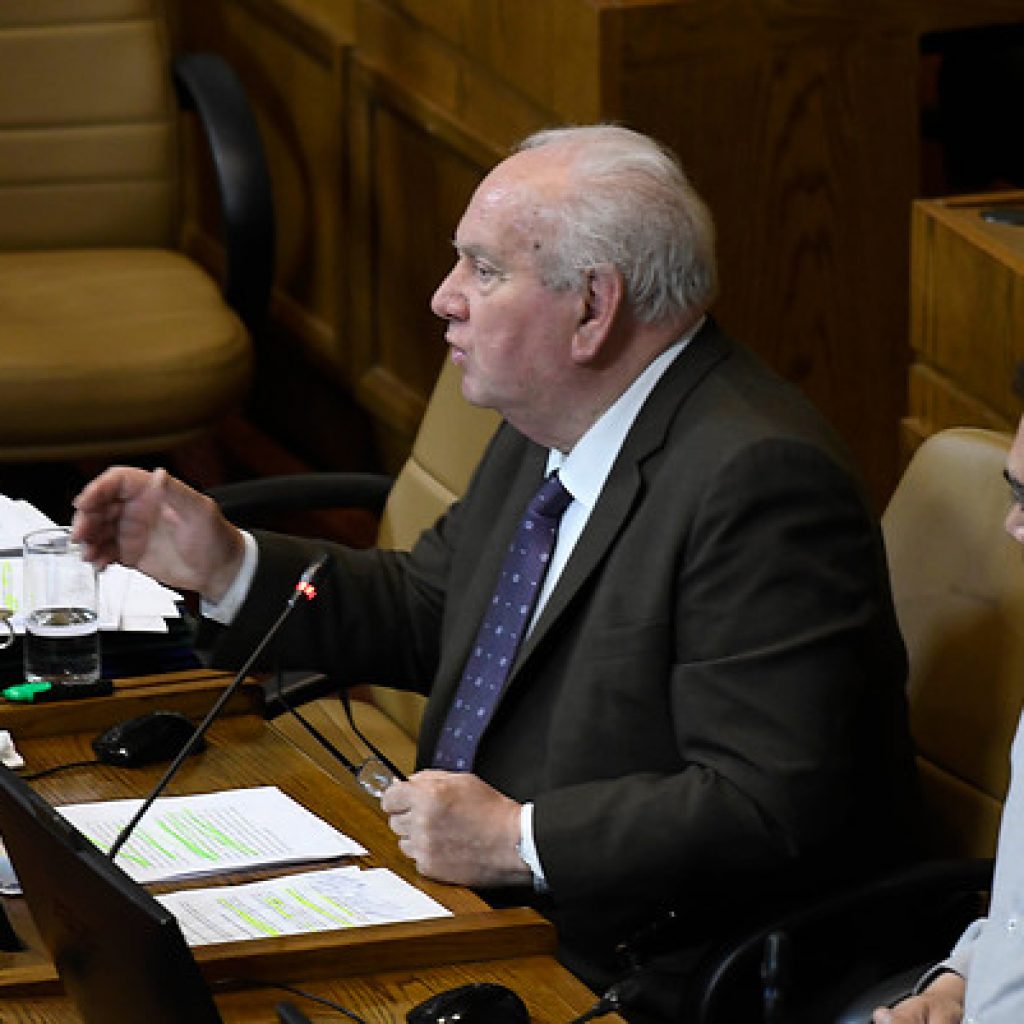 Diputado Ortiz llama a agilizar ayuda social "sin letra chica"