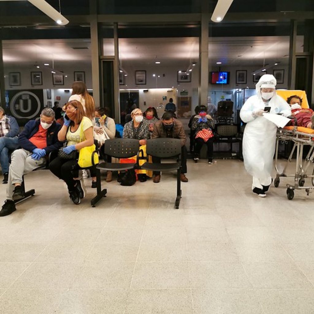 Hospital El Carmen de Maipú alcanza 100% de ocupación de camas críticas