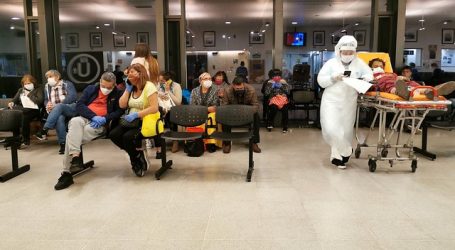 Hospital El Carmen de Maipú alcanza 100% de ocupación de camas críticas