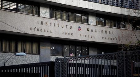 Histórico: Instituto Nacional recibirá alumnas a partir de este mes