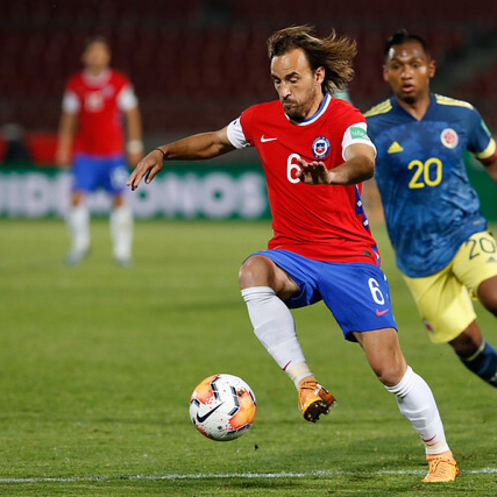 El 'Chapa' Fuenzalida fue liberado de la 'Roja' al presentar esguince de tobillo