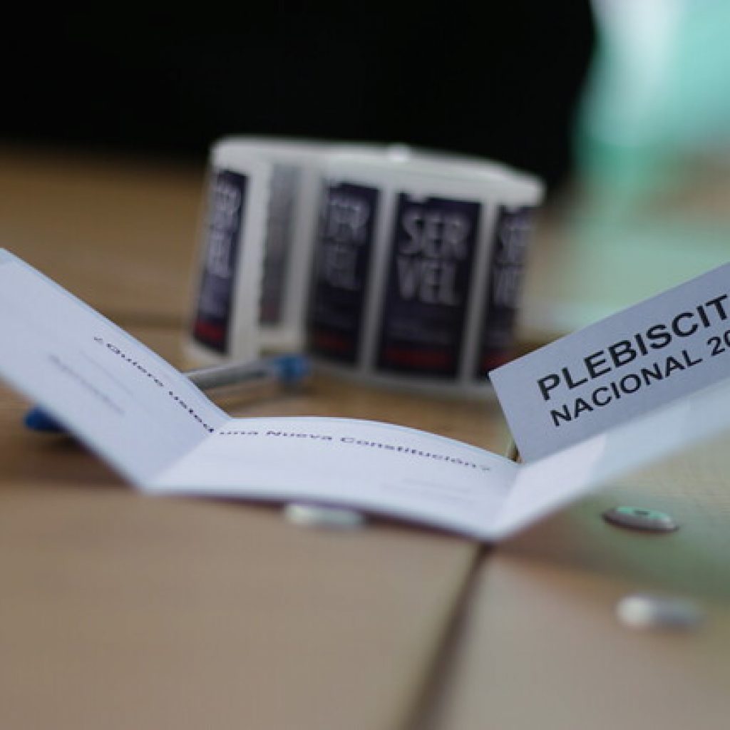 CNTV: Franja electoral mantiene sintonía y alta fidelidad en ambos bloques