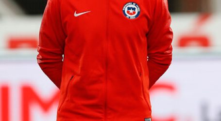 Claudio Bravo será el capitán de la ‘Roja’ para el amistoso ante Bolivia