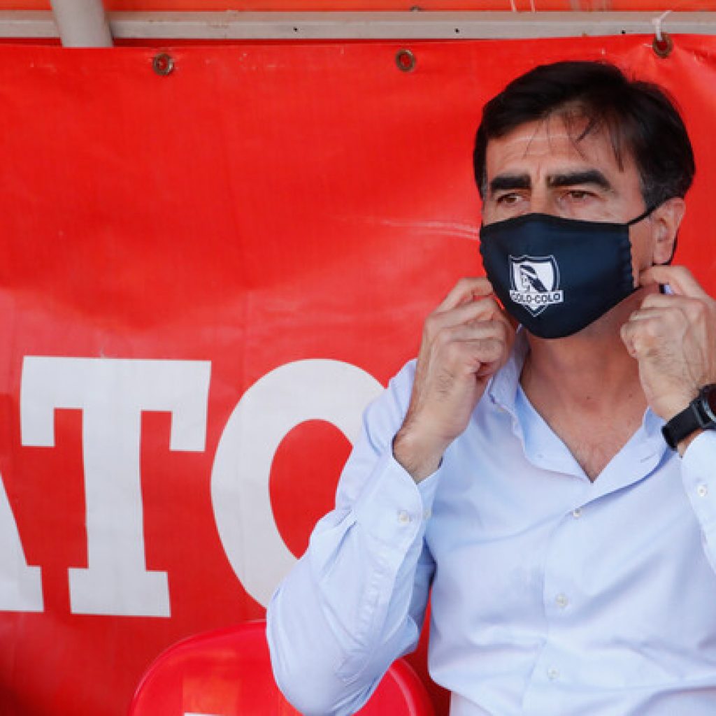 Gustavo Quinteros exigiría la continuidad de Julio Barroso en Colo Colo