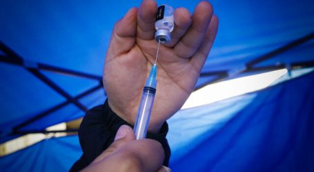 Perú recibe las primeras 50.000 dosis de la vacuna de Pfizer