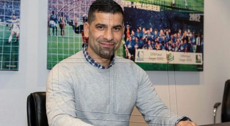 Bundesliga: Dimitrios Grammozis es el quinto entrenador del Schalke esta campaña