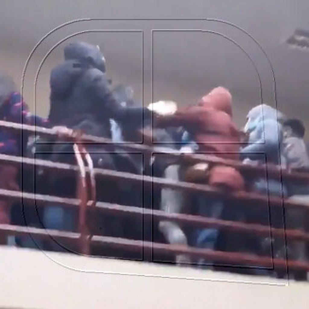 Bolivia: Detienen 3 personas por convocar asamblea en la que murieron 7 alumnos