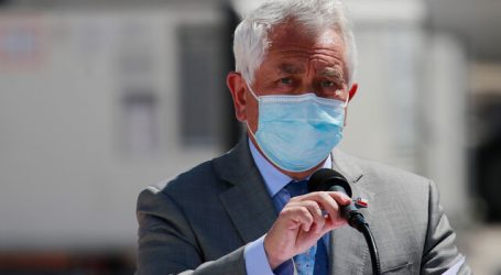 Ministro Paris desmiente falta de dosis de vacunas contra el Covid-19 en Osorno