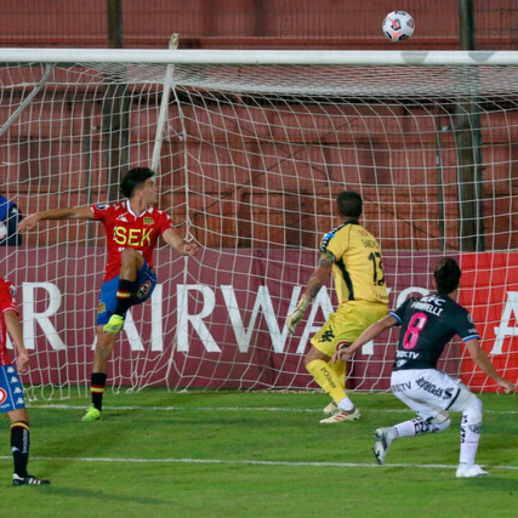 Libertadores: U. Española superó en casa a Indep. del Valle y da el primer golpe
