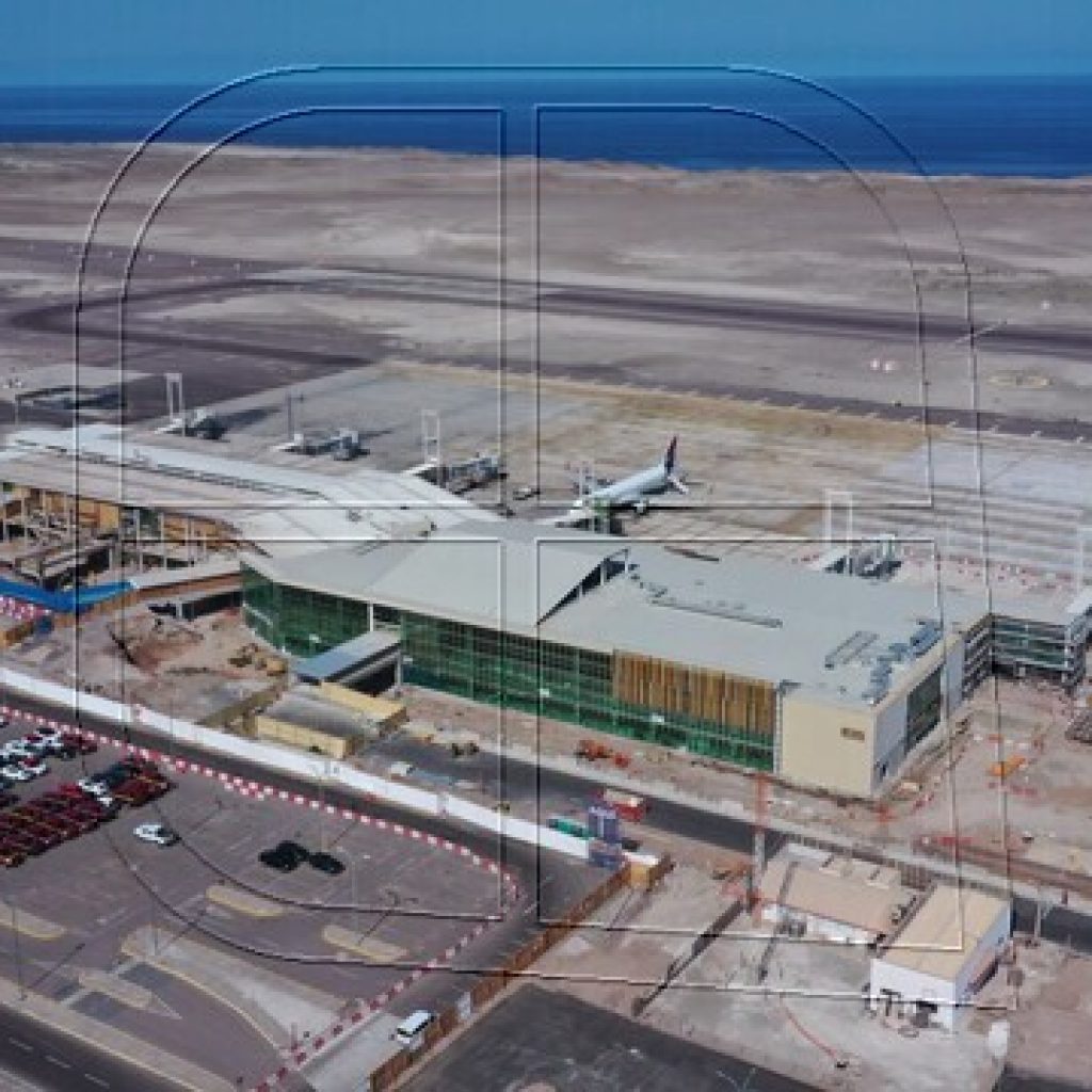 Más de un 50% de avance registran obras de aeropuerto Diego Aracena de Iquique