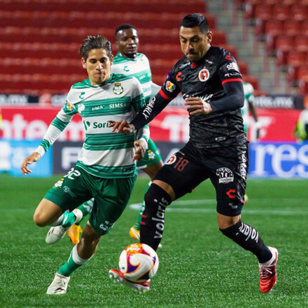 México: Gonzalo Jara fue expulsado en derrota de Tijuana ante Santos