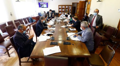 Comisiones aprobaron nuevo bono clase media y préstamo solidario